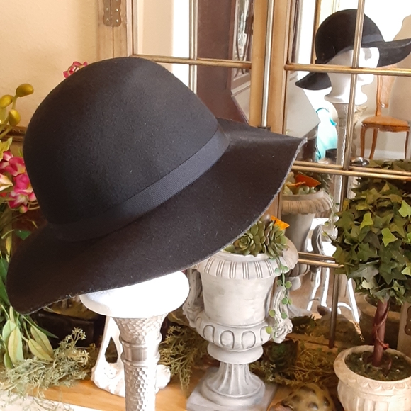 Annie Hall BRIXTON, Size 7 1/4, Wool Felt, Unformed, Banded Fedora - Picture 3 of 7